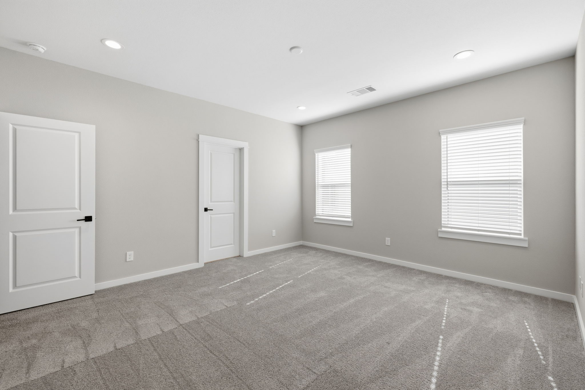 412 Stonework Landing Lane Houston, TX 77076 - Photo 26 of 30 a view of an empty room with a window
