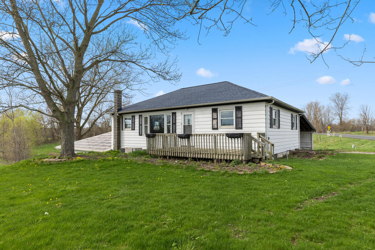 3479 Dumont Road Allegan, MI 49010 - Photo 2 of 28 https___photoreal.io_wp-content_photorea