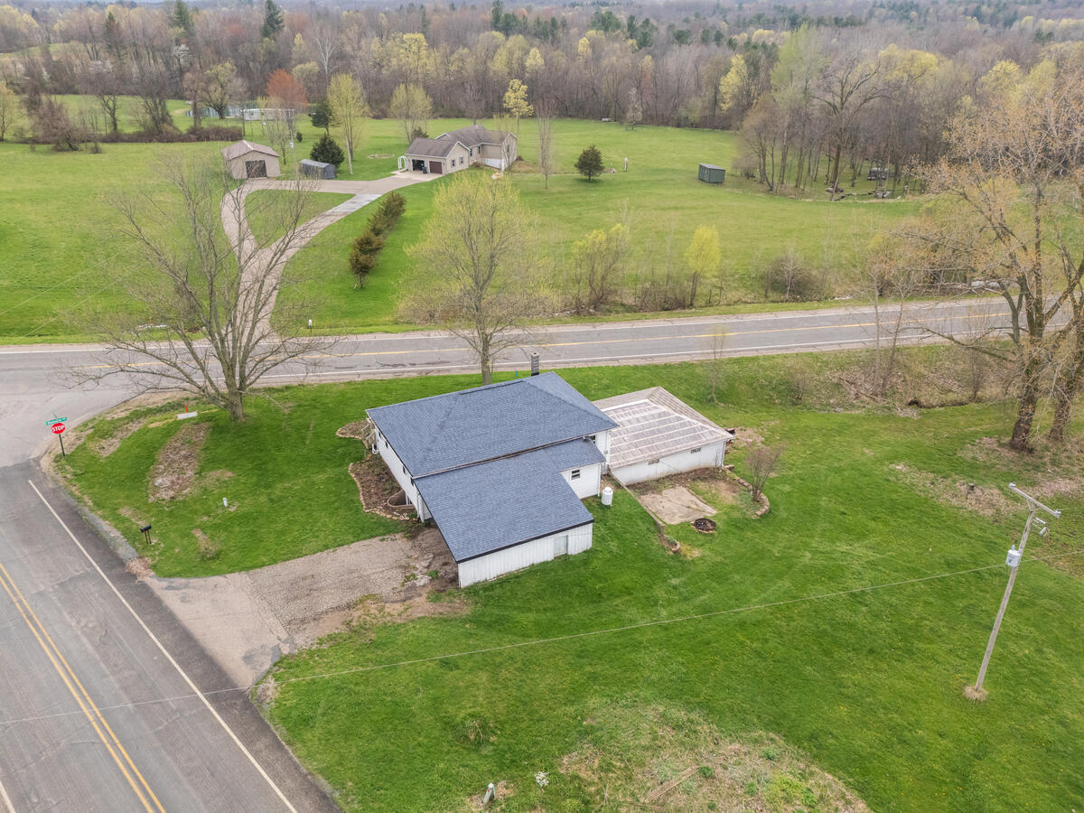 3479 Dumont Road Allegan, MI 49010 - Photo 23 of 28 https___photoreal.io_wp-content_photorea