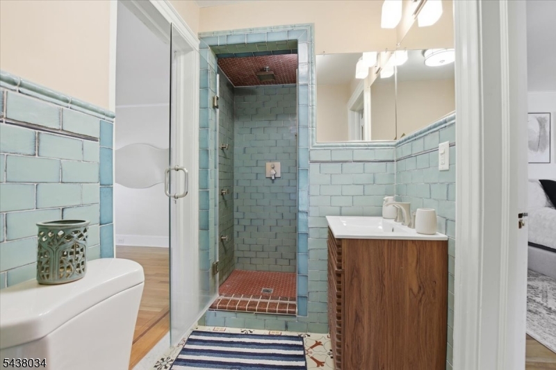 18 Burroughs Way Maplewood, NJ 07040 - Photo 18 of 42