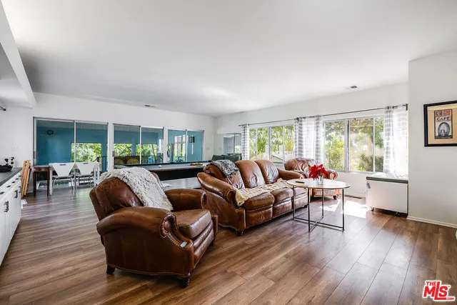 $9,999 | 1530 Valley View Road, Glendale, CA 91202