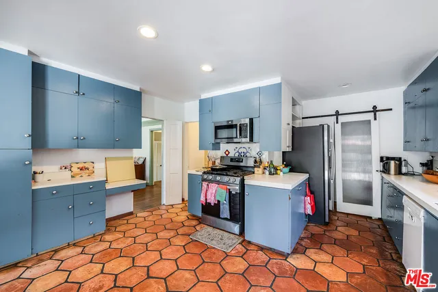 $9,999 | 1530 Valley View Road, Glendale, CA 91202