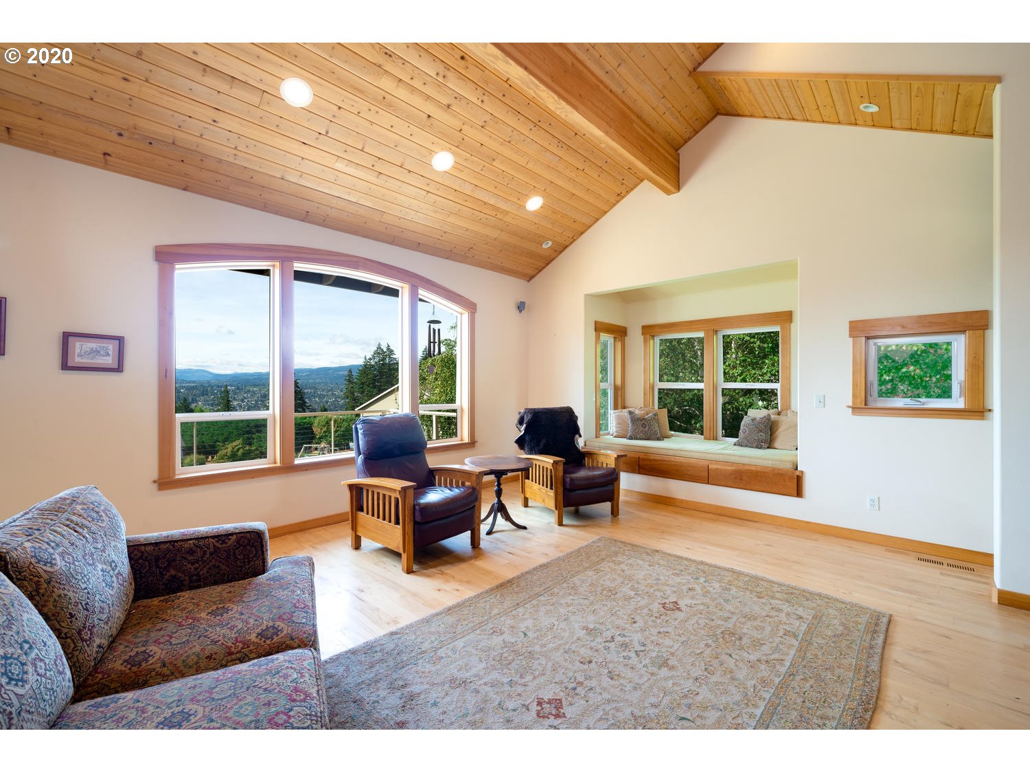 105 West Winds Road White Salmon, WA 98672 - Photo 12 of 32 Gallery Image 12