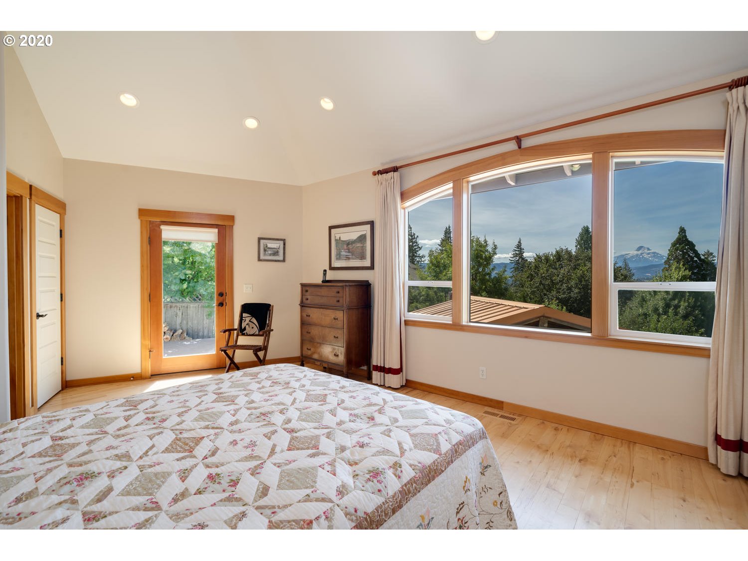 105 West Winds Road White Salmon, WA 98672 - Photo 20 of 32 Gallery Image 20