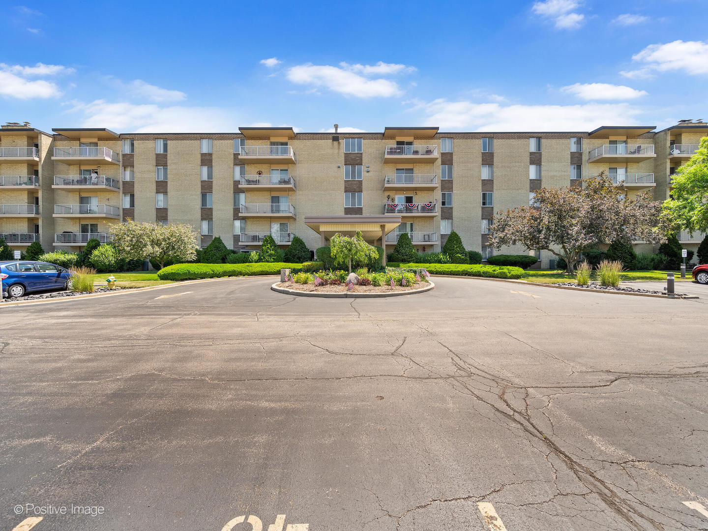 100 West Butterfield Road, Unit 401N Elmhurst, IL 60126 - Photo 3 of 29