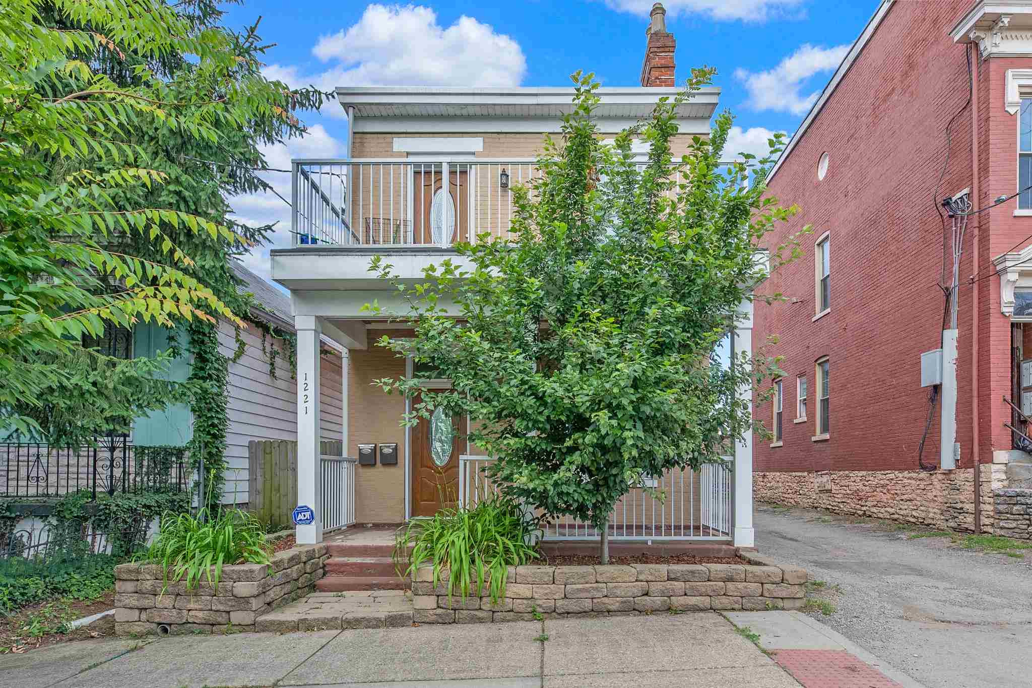 1221 Scott Street Covington, KY 41011 - Photo 1 of 26