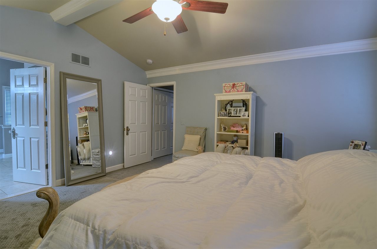 632 Quarter Street Rochester, MI 48307 - Photo 14 of 30 Master Bedroom