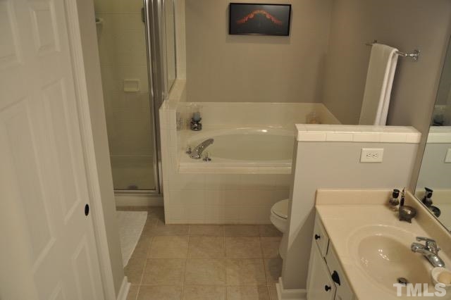 4540 Treerose Way Raleigh, NC 27606 - Photo 8 of 12 Gallery Image 8