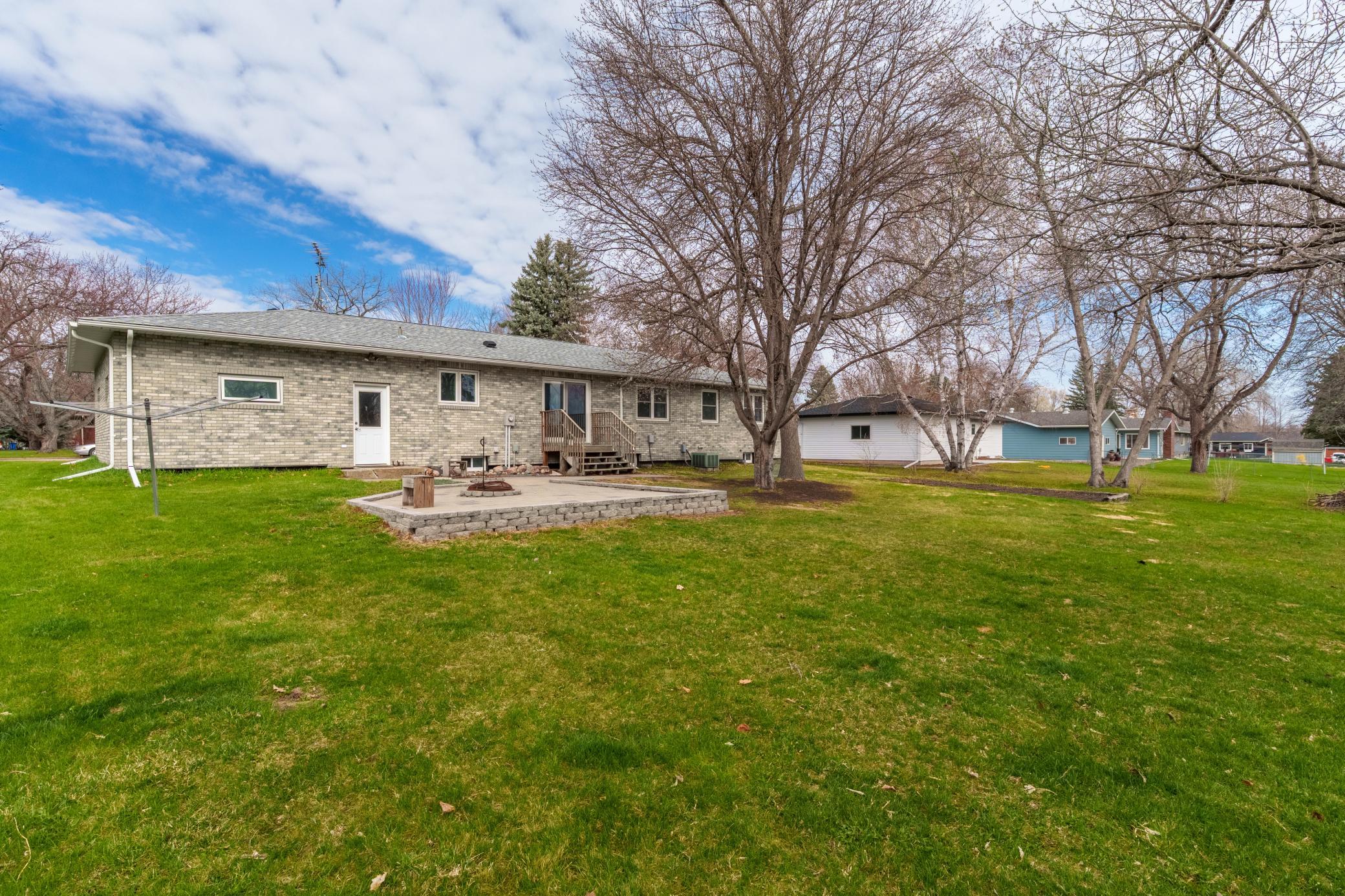 714 10th Street Hawley, MN 56549 - Photo 32 of 34