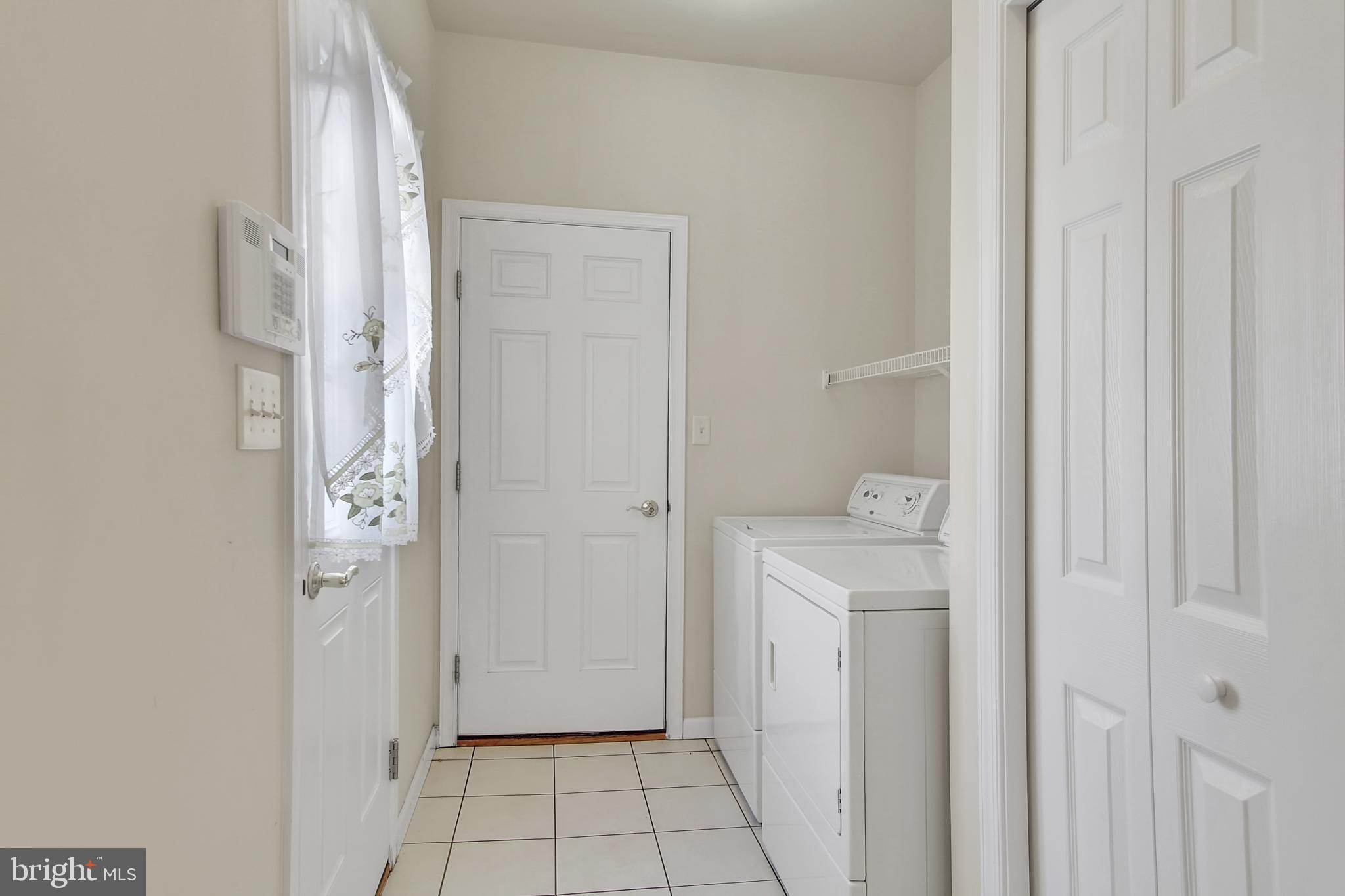 1216 Brighton Avenue Lititz, PA 17543 - Photo 12 of 27 Gallery Image 12