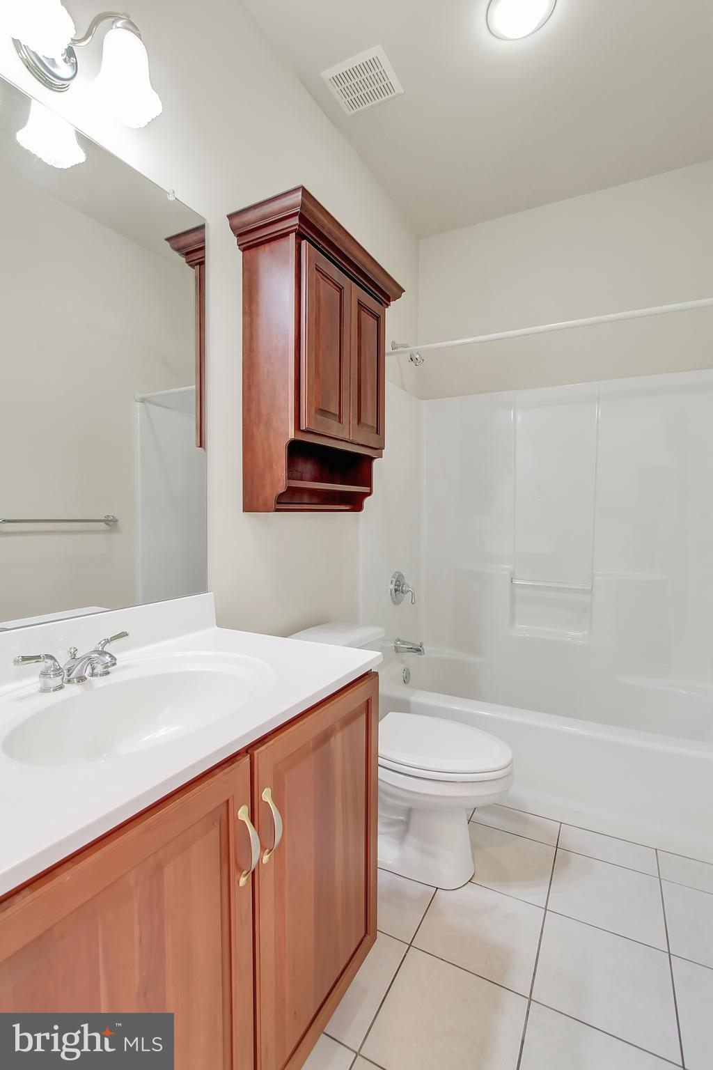 1216 Brighton Avenue Lititz, PA 17543 - Photo 13 of 27 Gallery Image 13