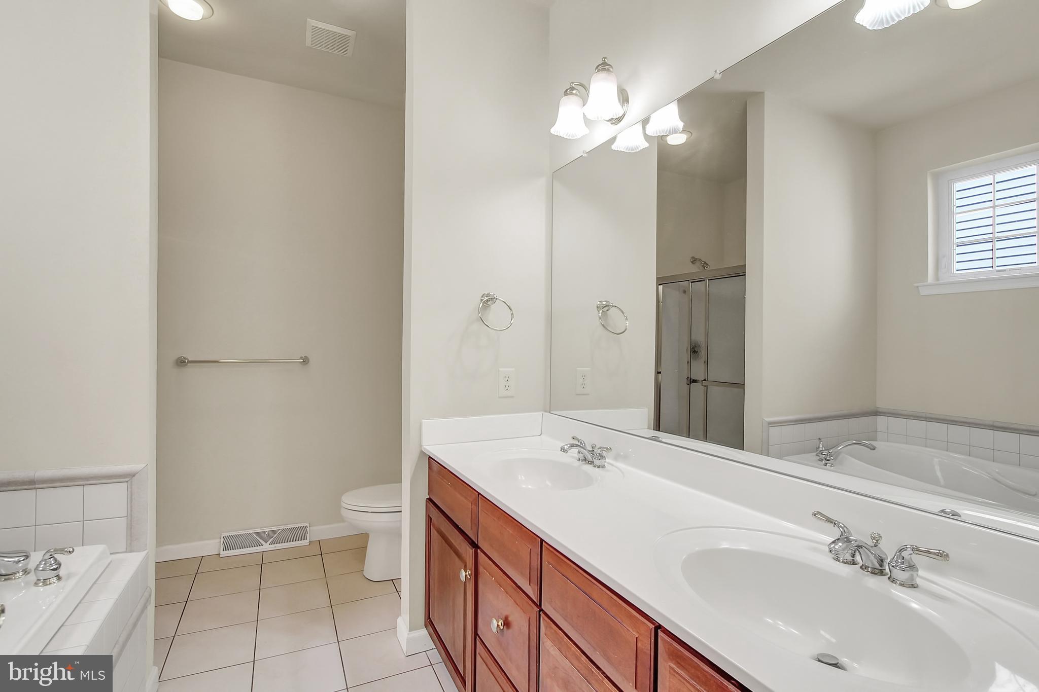 1216 Brighton Avenue Lititz, PA 17543 - Photo 16 of 27 Gallery Image 16
