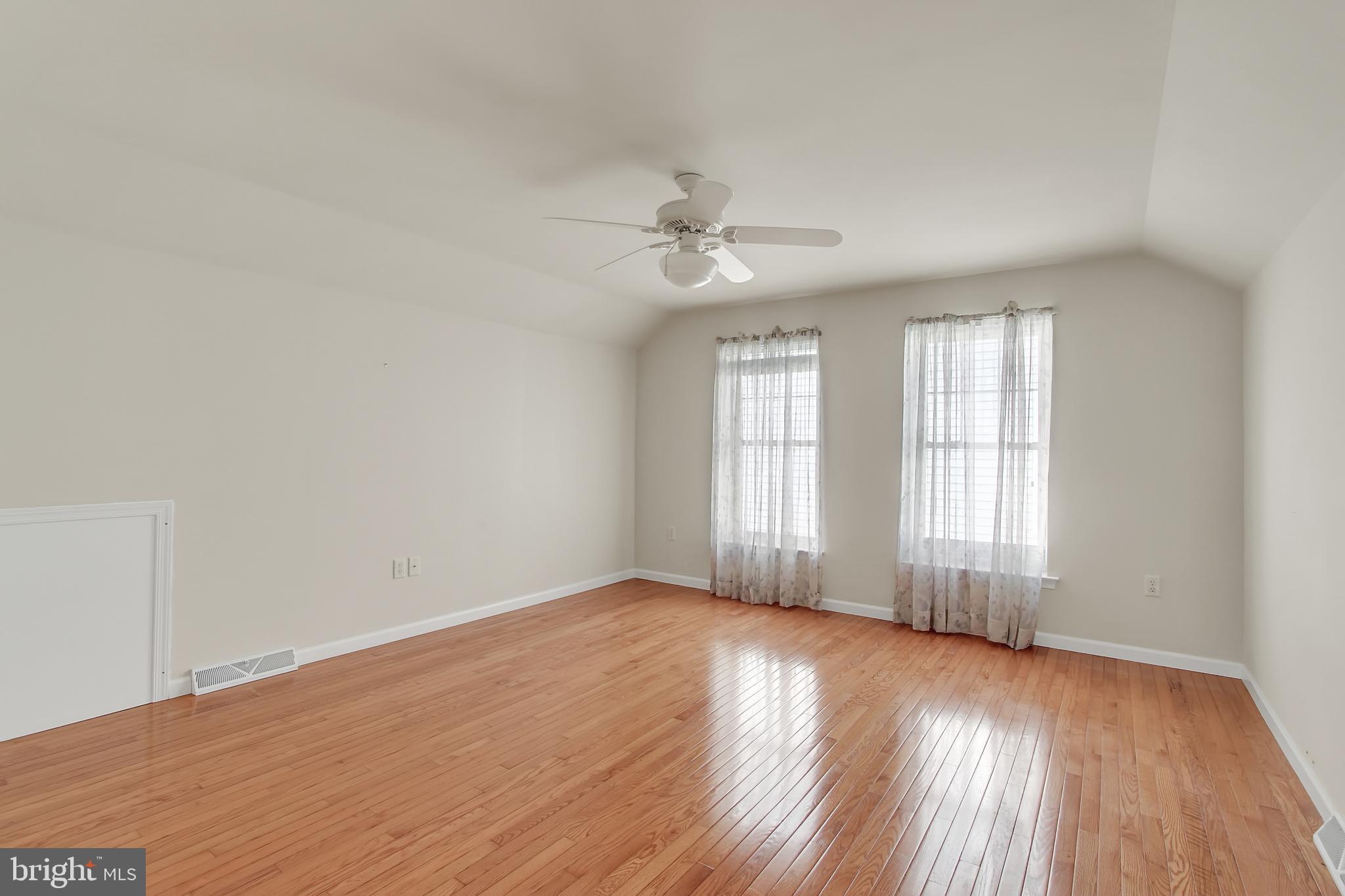 1216 Brighton Avenue Lititz, PA 17543 - Photo 18 of 27 Gallery Image 18