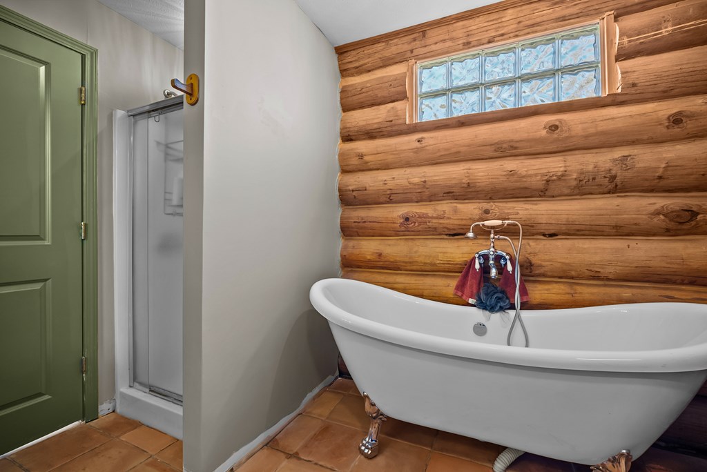26 Dan Brinson Road Lumpkin, GA 31815 - Photo 24 of 50 new claw foot soaking tub