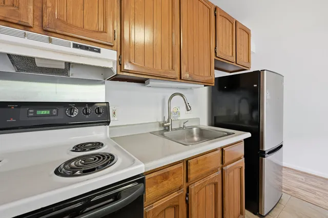 $1,900 | 2136 Konou Place, Unit 102, Kihei, HI 96753