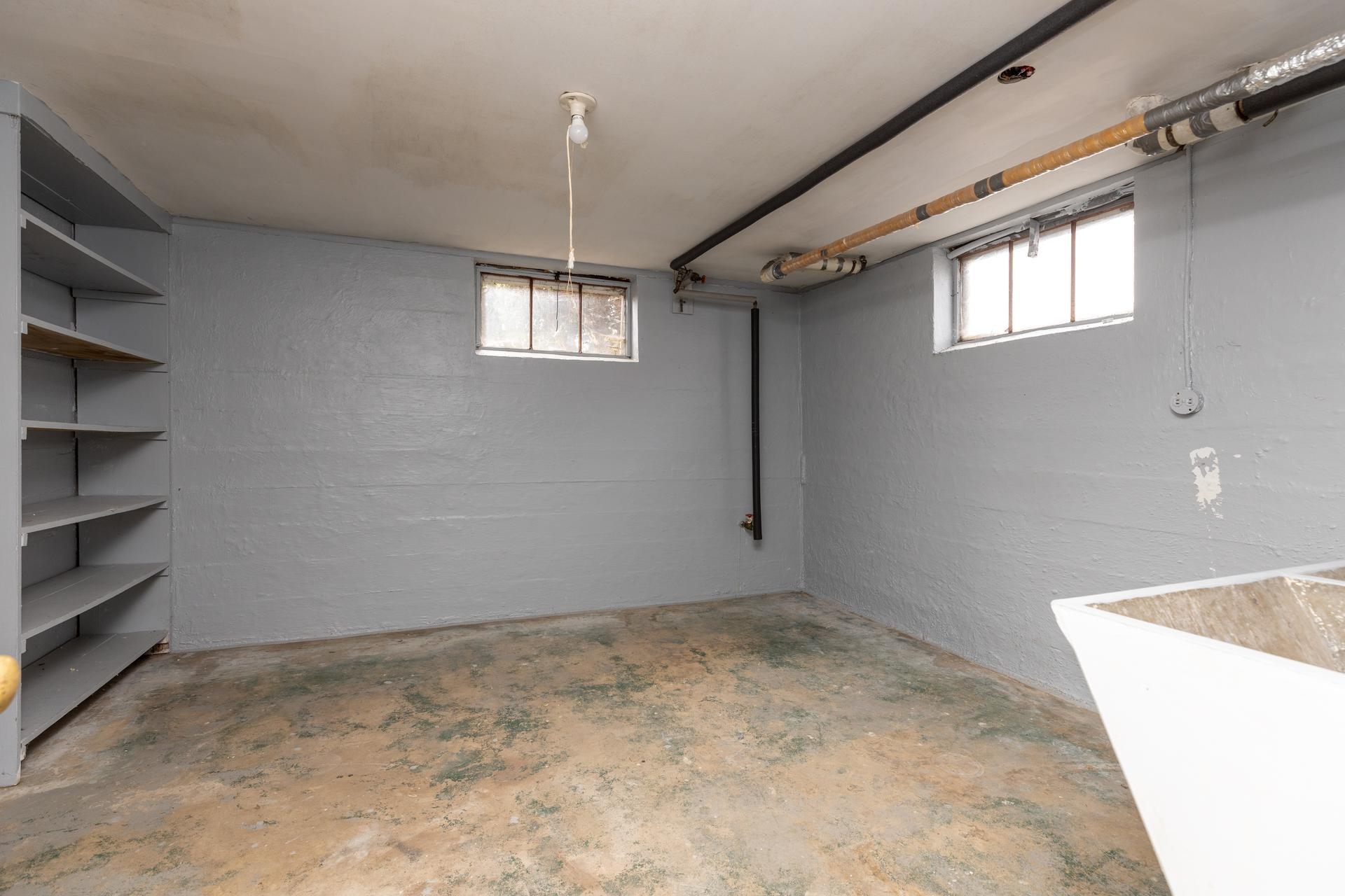 127 Crompton Road Waynesboro, VA 22980 - Photo 35 of 49 Gallery Image 35