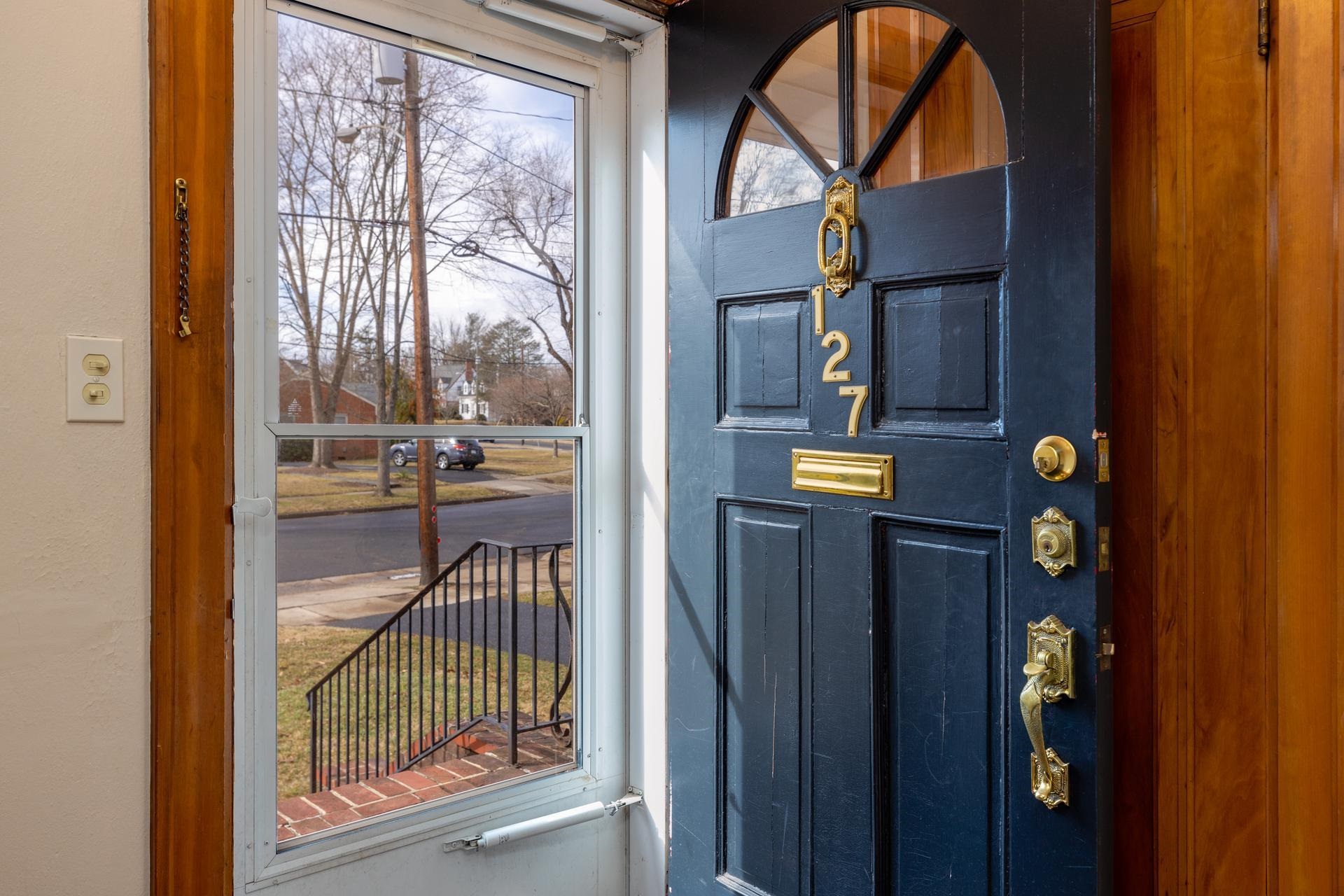 127 Crompton Road Waynesboro, VA 22980 - Photo 42 of 49 Gallery Image 42