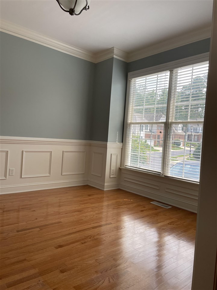 7370 Fontana Ridge Lane Raleigh, NC 27613 - Photo 3 of 27 Living Room