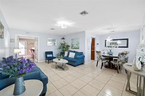 $624,999 | 1916 North 36th Avenue, Hollywood, FL 33021