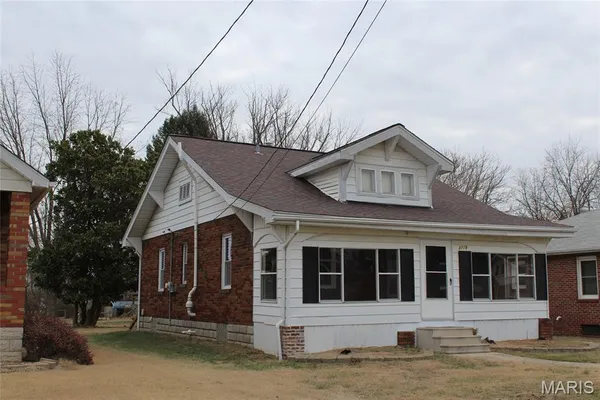$119,000 | 2719 Gerson Avenue, Godfrey, IL 62002