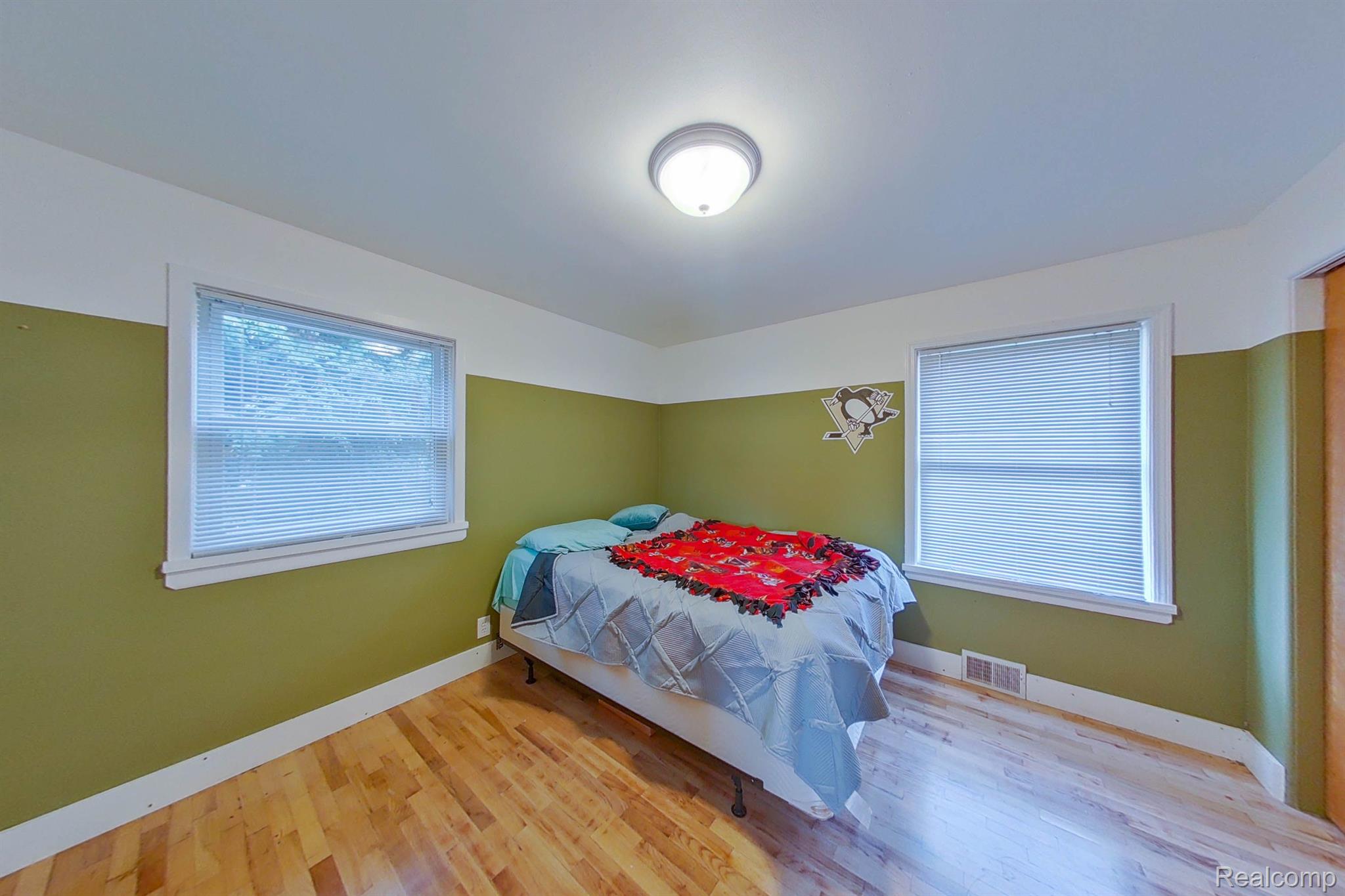 10040 Clark Road Davison, MI 48423 - Photo 16 of 35 Gallery Image 16