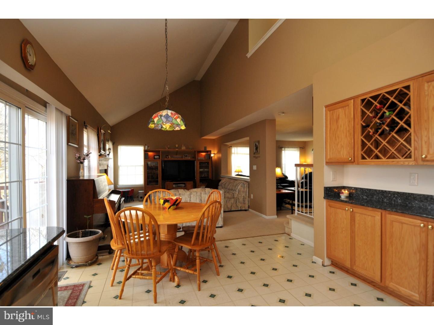 25 Port Mercer Road Lawrenceville, NJ 08648 - Photo 8 of 23 Kitchen