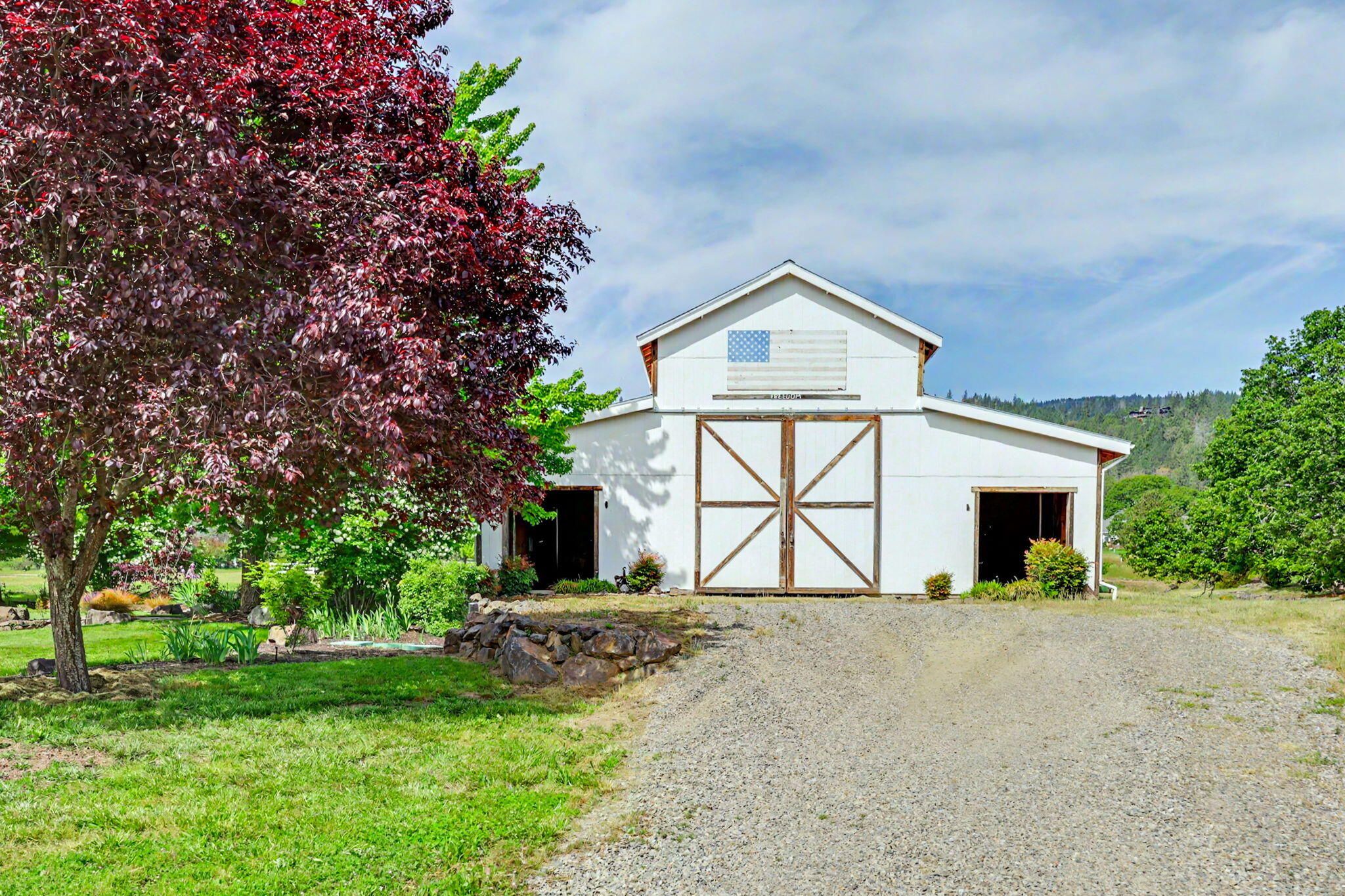 983 Old Stage Road Central Point, OR 97502 - Photo 50 of 65 50