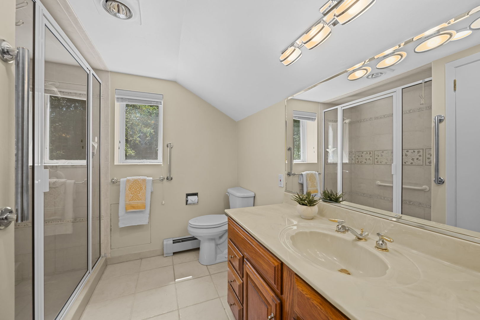 354 Ela Road Inverness, IL 60010 - Photo 6 of 44
