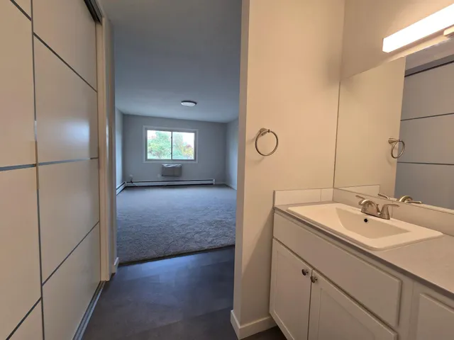 $109,000 | 2005 East 122nd Street, Unit A23, Burnsville, MN 55337