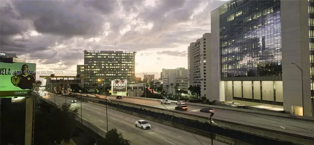 a close up view of washer and dryer