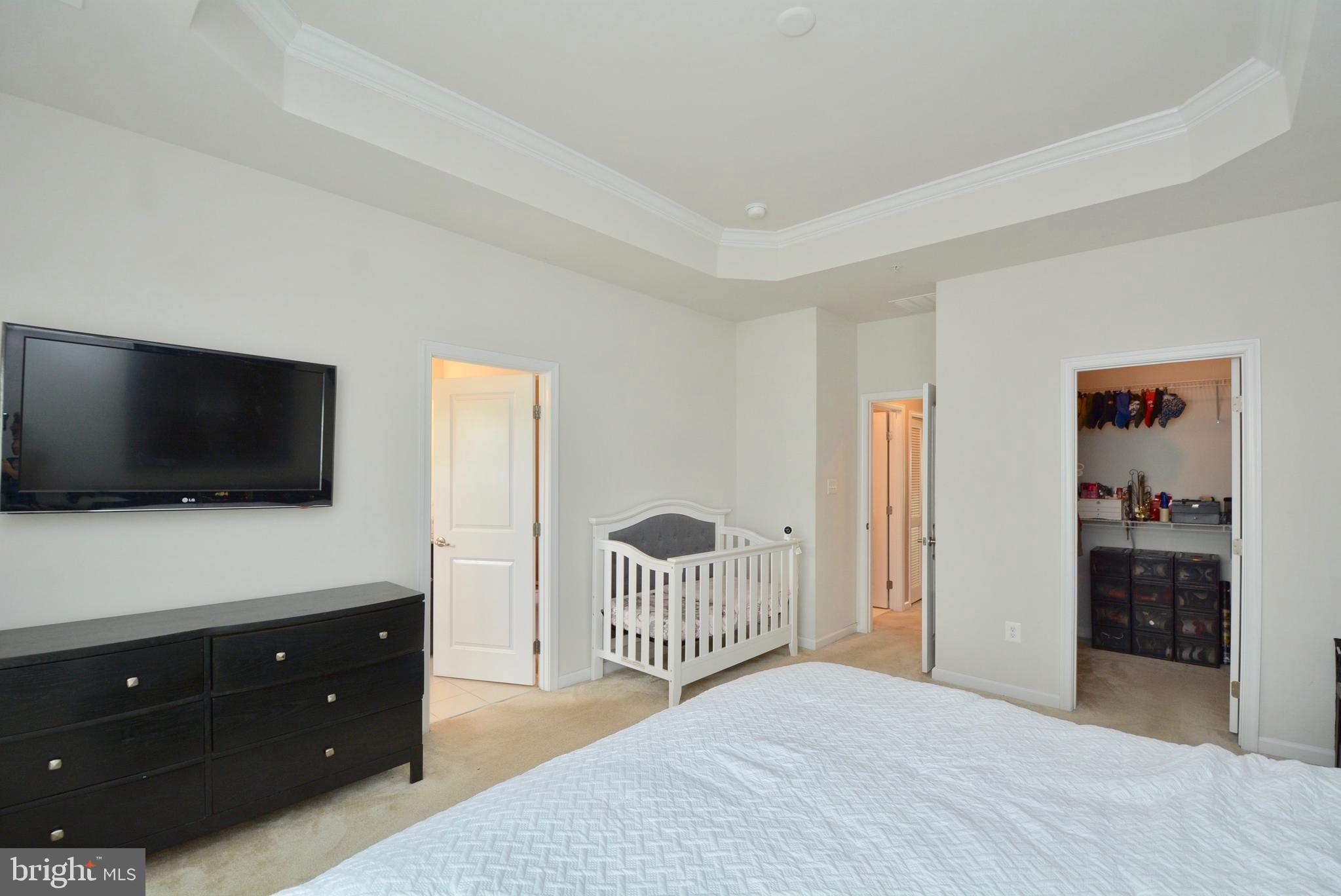 2760 Fredericksburg Road Hanover, MD 21076 - Photo 24 of 30 Spacious Master Suite