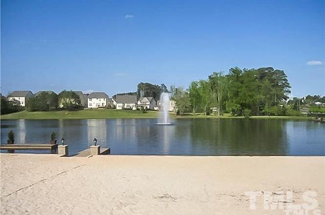 2435 Swans Rest Way Raleigh, NC 27606 - Photo 7 of 8