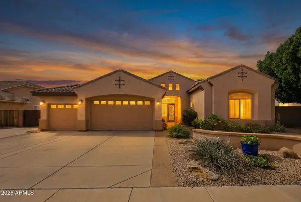 $784,900 | 22028 North 80th Avenue, Peoria, AZ 85383