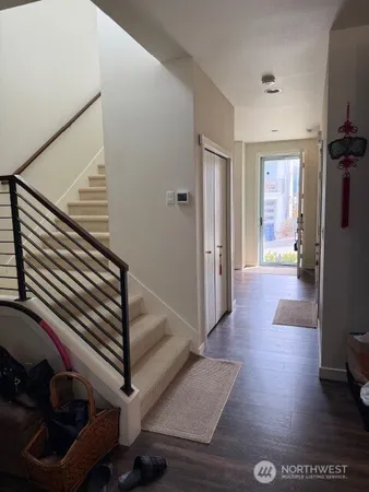 $3,900 | 3525 164th Place Southwest, Lynnwood, WA 98037