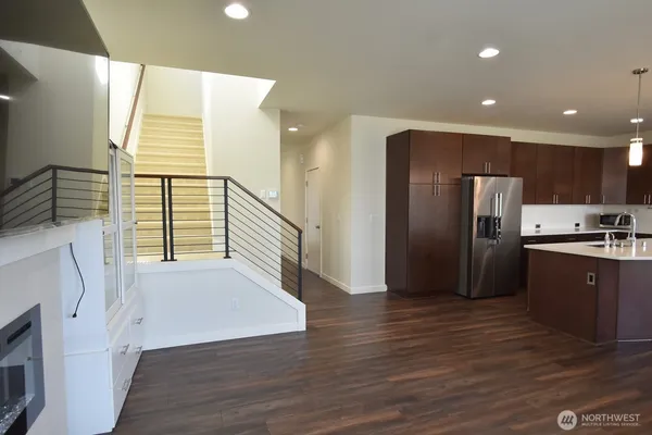 $3,650 | 3525 164th Place Southwest, Lynnwood, WA 98037