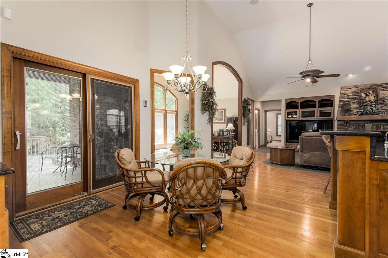 712 Carriage Hill Road Simpsonville, SC 29681 - Photo 14 of 36 Gallery Image 14