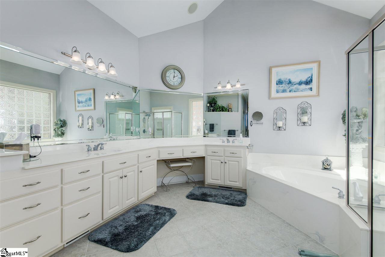 712 Carriage Hill Road Simpsonville, SC 29681 - Photo 20 of 36 Gallery Image 20