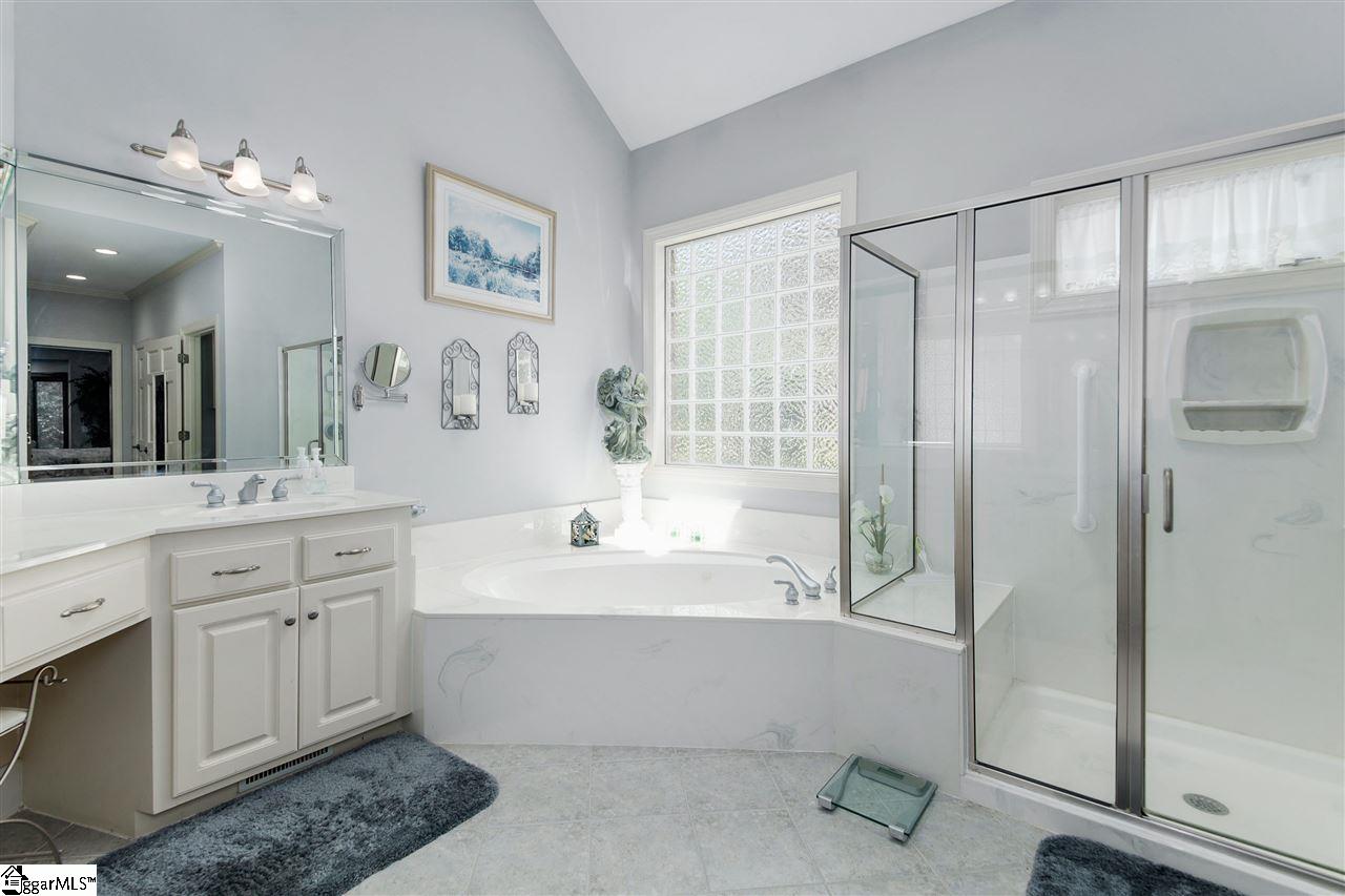 712 Carriage Hill Road Simpsonville, SC 29681 - Photo 21 of 36 Gallery Image 21