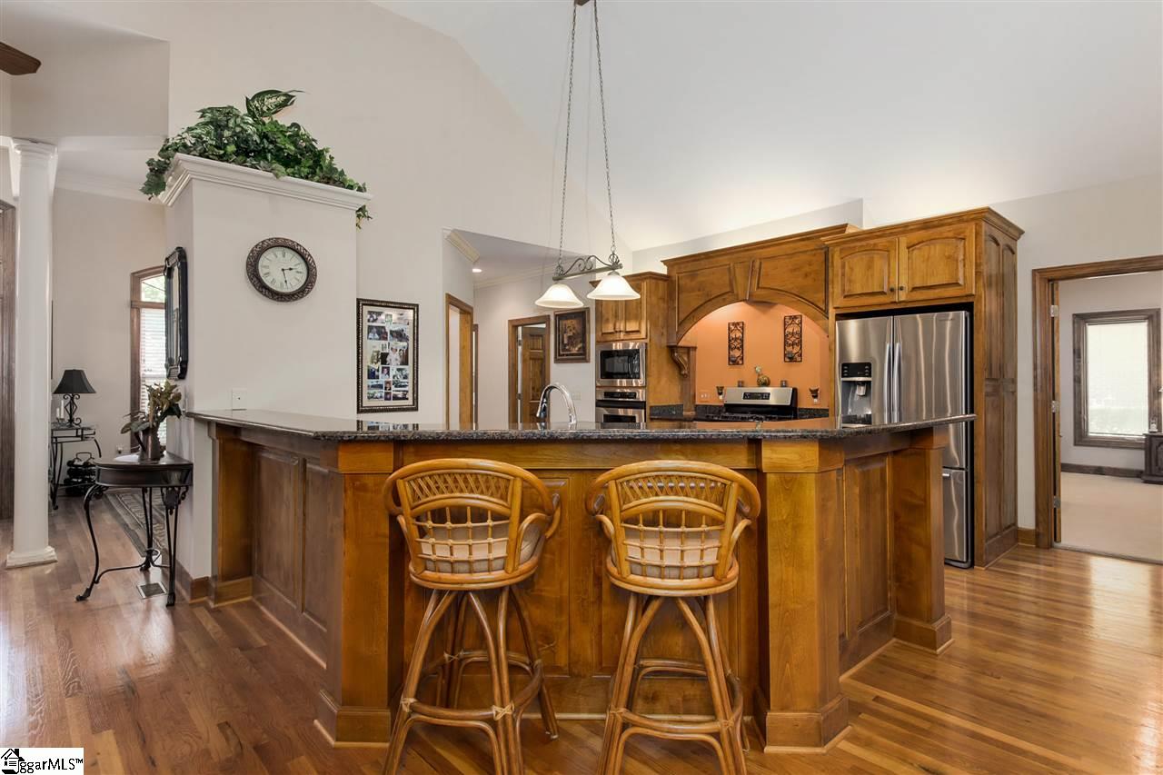 712 Carriage Hill Road Simpsonville, SC 29681 - Photo 10 of 36 Gallery Image 10