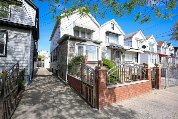 $949,000 | 101-23 126th Street | South Richmond Hill