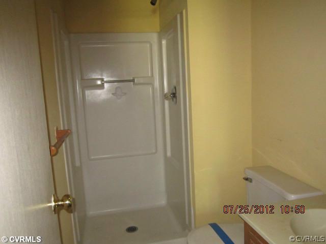1619 Westbrook Road Hopewell, VA 23860 - Photo 10 of 12 Bathroom - Basement