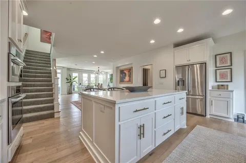 $999,900 | 732 West 45th Street, Kansas City, MO 64111