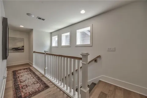 $999,900 | 732 West 45th Street, Kansas City, MO 64111