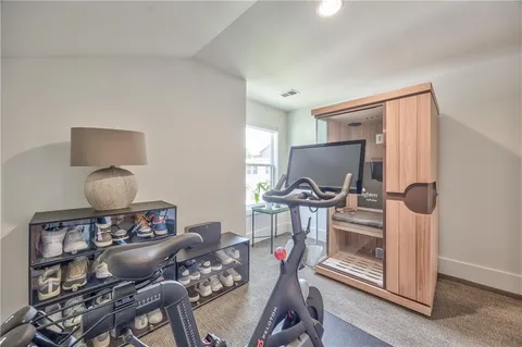 $999,900 | 732 West 45th Street, Kansas City, MO 64111