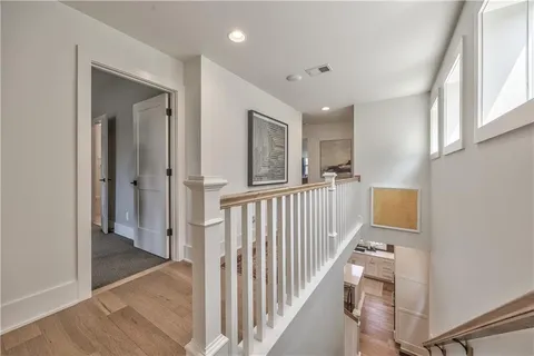 $999,900 | 732 West 45th Street, Kansas City, MO 64111