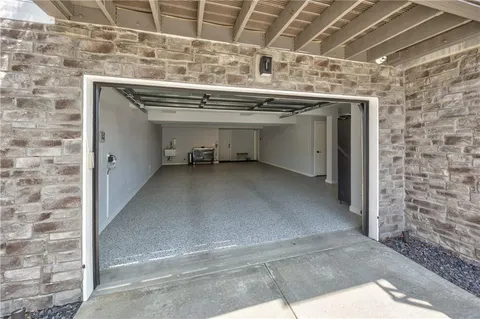 $999,900 | 732 West 45th Street, Kansas City, MO 64111