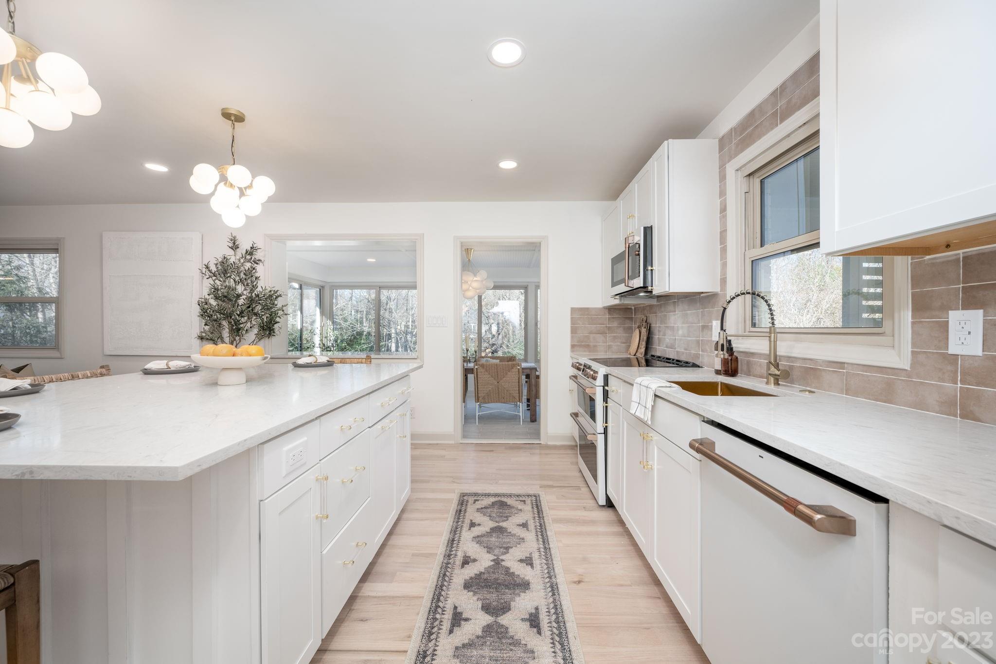 501 Boyce Road Charlotte, NC 28211 - Photo 13 of 34 Gallery Image 13