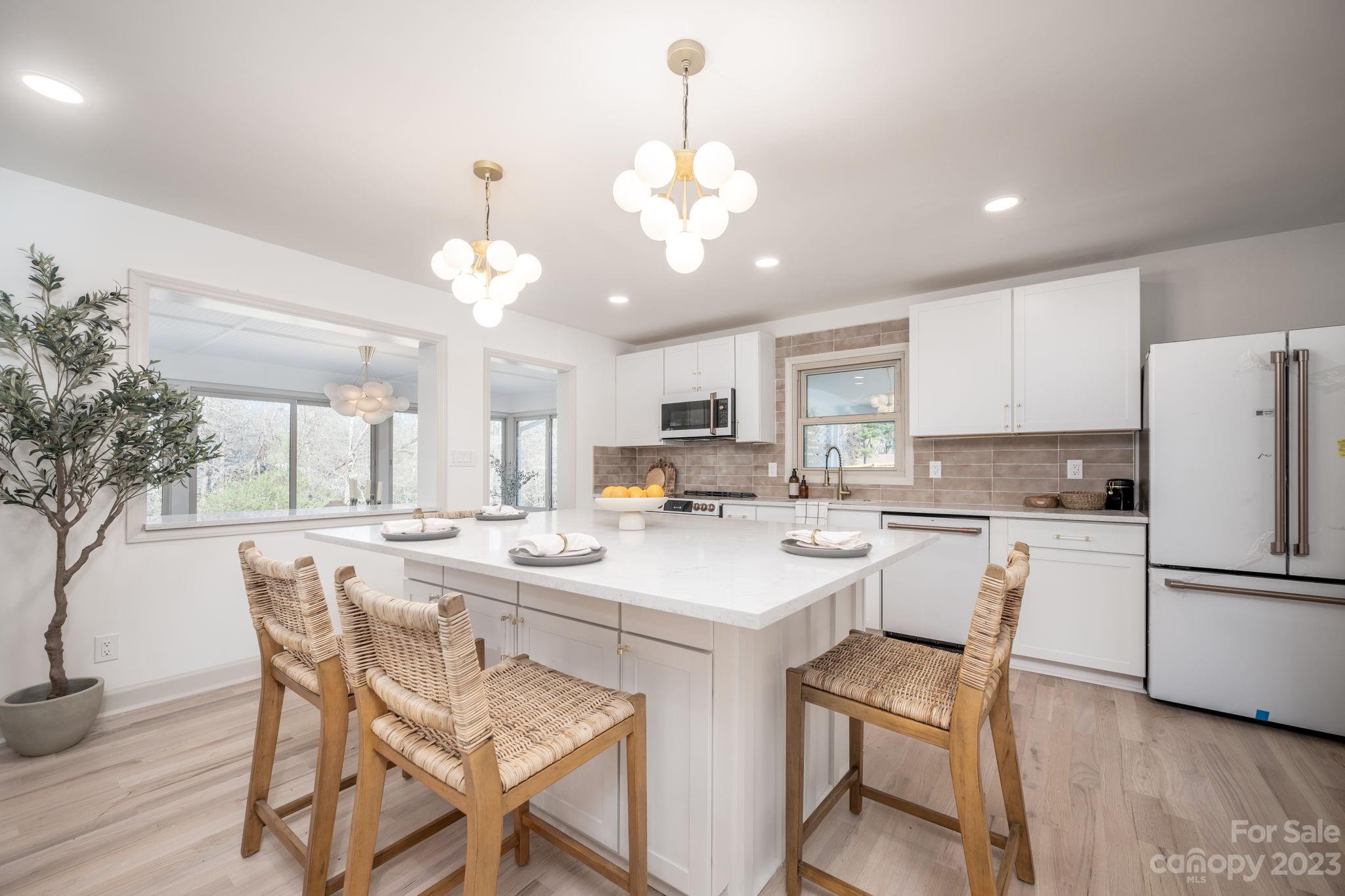 501 Boyce Road Charlotte, NC 28211 - Photo 9 of 34 Gallery Image 9