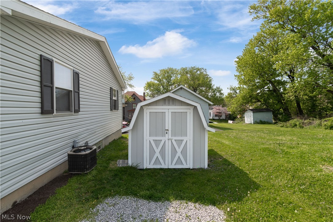 1536 Walnut Road Southeast Massillon, OH 44646 - Photo 22 of 24 Gallery Image 22