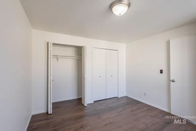 $899,990 | 700 West Idaho Avenue, Meridian, ID 83642